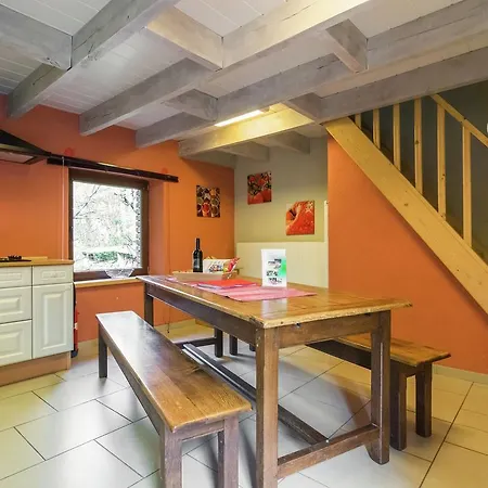 Quaint In With Lavish Interiors Appartamento *